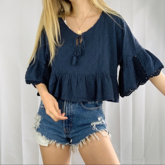 Free People Tops - Free People flare sleeve ruffle boho flowy top